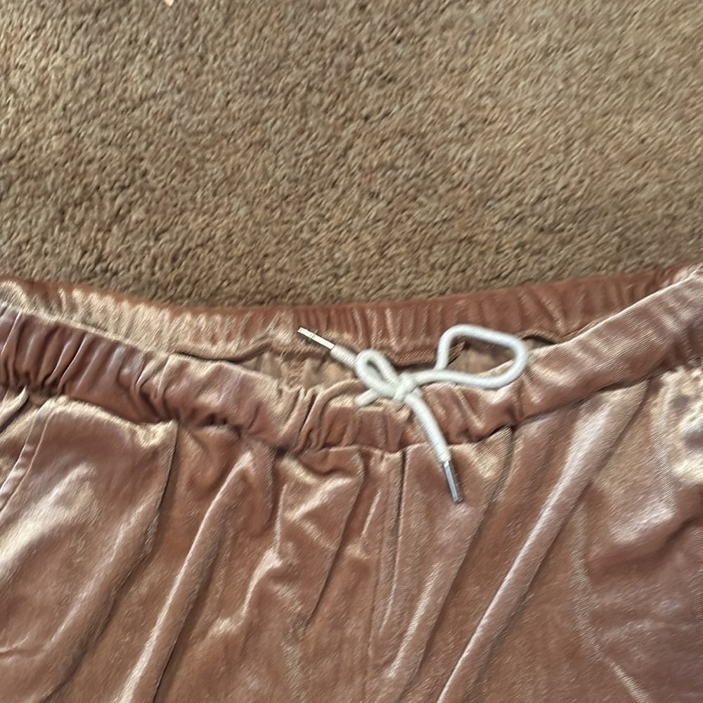 Metallic Gold Tracksuit Set - Picture 6 of 7